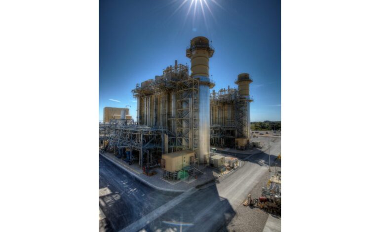 نیروگاه سیکل ترکیبی گاز طبیعی