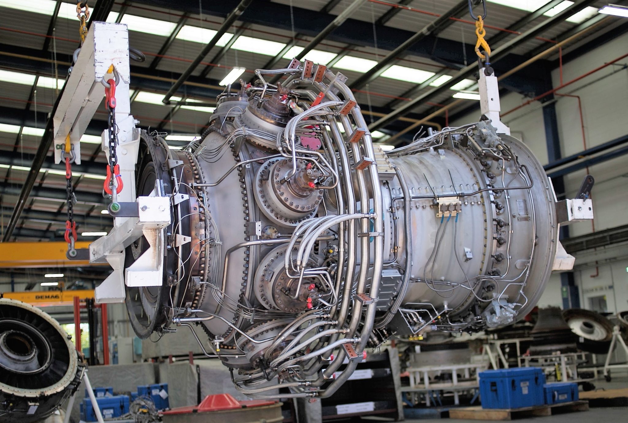توربین گاز صنعتی مبتنی بر موتور هوایی رولزرویس