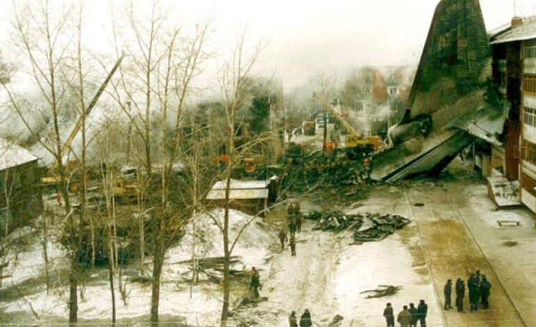 واماندگی پره کمپرسور