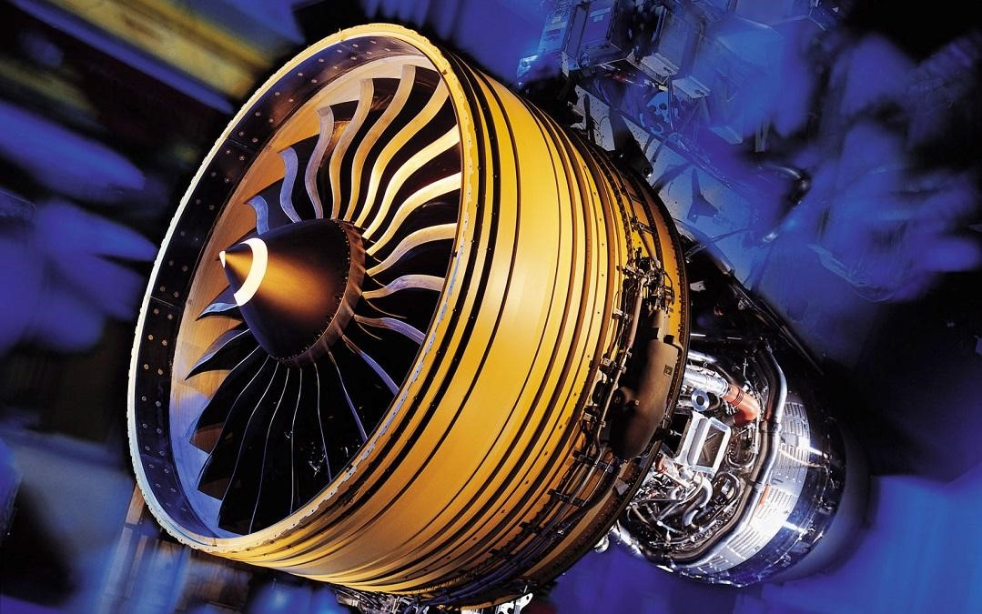 ربع قرن فعالیت عملیاتی موتور GE90