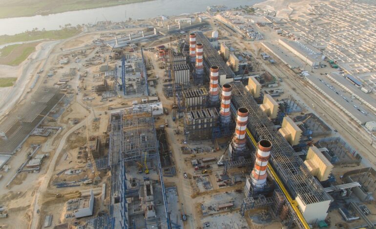  نگاهی گذرا به نیروگاه‌‌‌های حرارتی آتاکا و دمیاط مصر