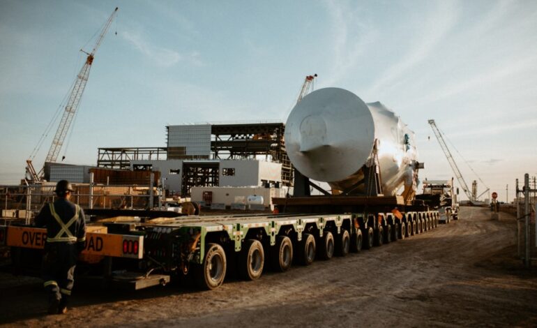  انتقال توربین گاز پرقدرت زیمنس برای نصب در نیروگاهی در کانادا