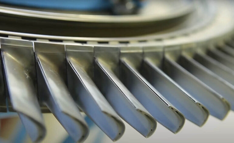   افزایش تولید پره‌ های کمپرسور برای چندین موتور توربین گاز توسط UEC