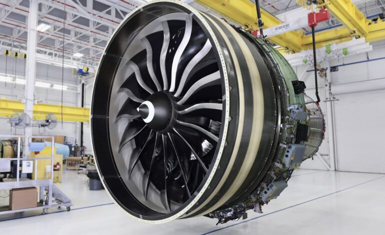 پره فن کامپوزیت موتور GE9X