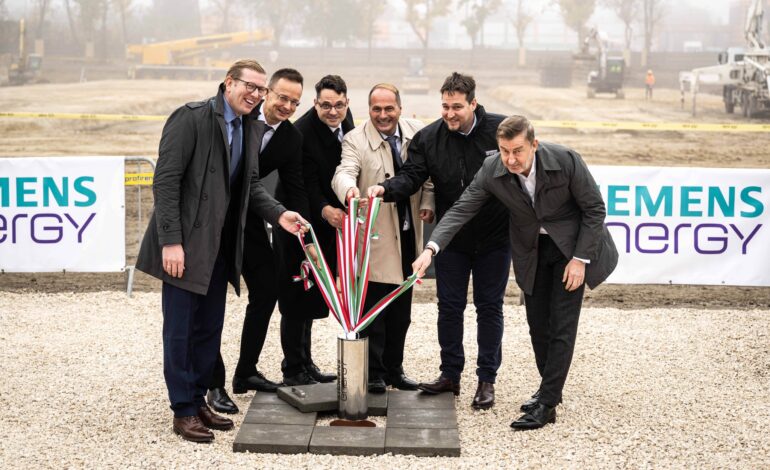  زیمنس انرژی ۴۰۰ فرصت شغلی جدید در مجارستان ایجاد می‌کند