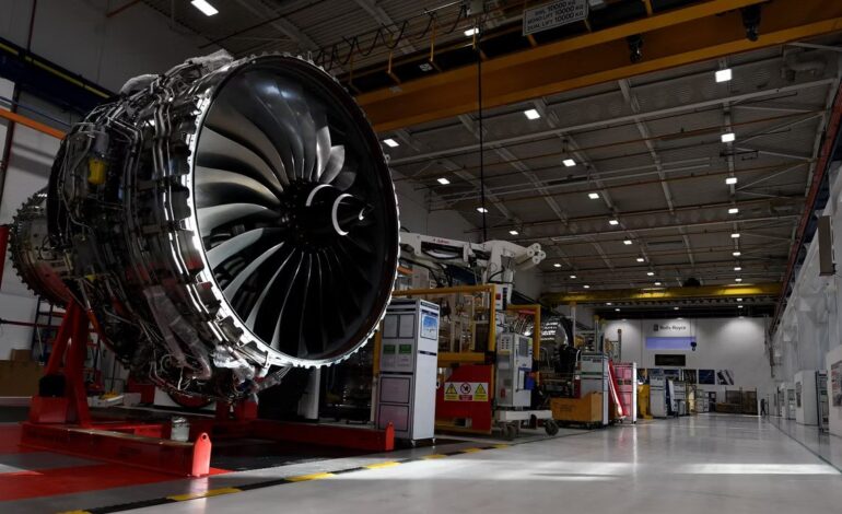 زیر سامانه های موتور هواپیما