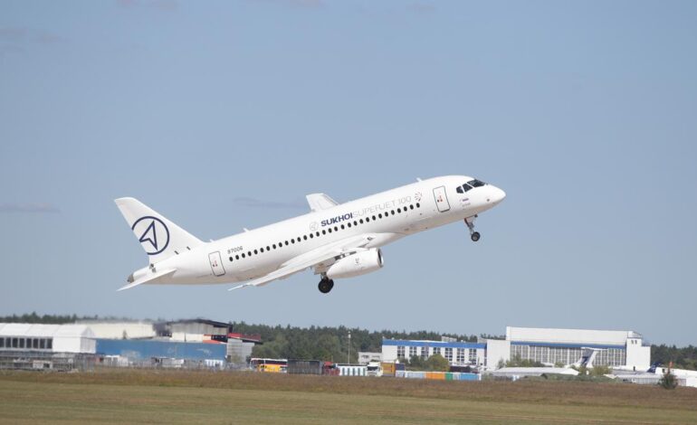 تولید سوخو سوپرجت