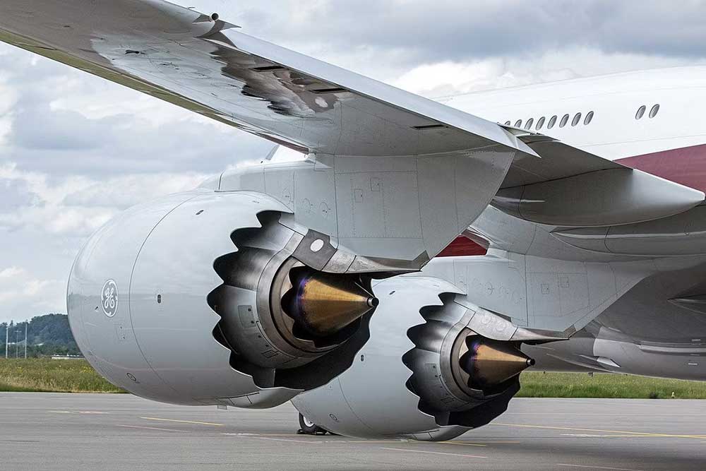 وزن موتور هواپیما چقدر است؟