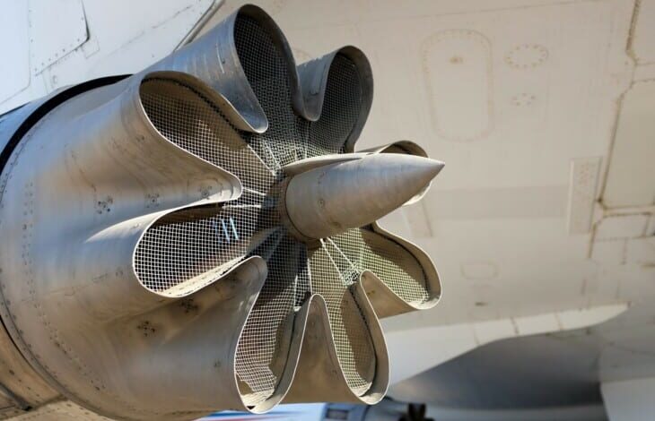  صدای موتور هواپیما چگونه کنترل می‌شود؟