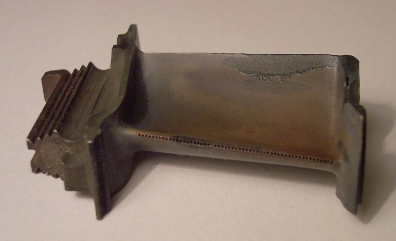  نگاهی به پره داغ توربین گاز در مقیاس ریزساختاری