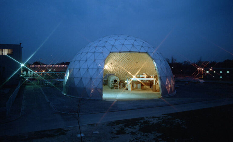 کاهش صدای موتور هواپیما