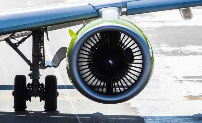  موتورهای هواپیما در هر دقیقه چند دور کامل می‌چرخند؟