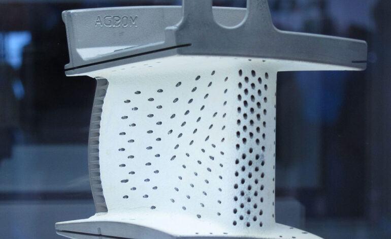  تکامل پره‌های ثابت و متحرک خنک‌کاری‌شده توربین‌های گاز