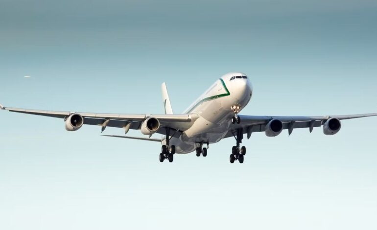  چرا موتورهای نصب‌شده بر روی ایرباس A340 کوچک به نظر می‌رسند؟