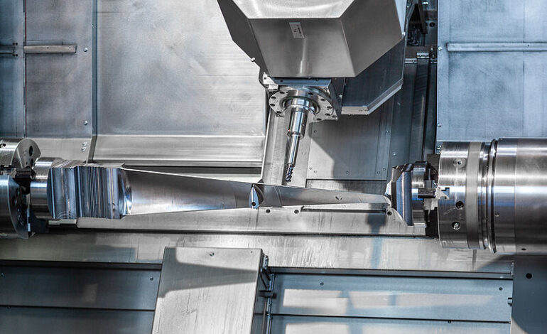  ماشینکاری پره توربین گاز با دستگاه نام‌آشنای اتریشی [فیلم]