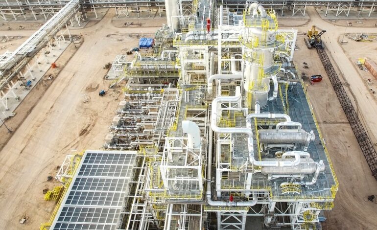 راه‌اندازی نیروگاه حرارتی در عمان 