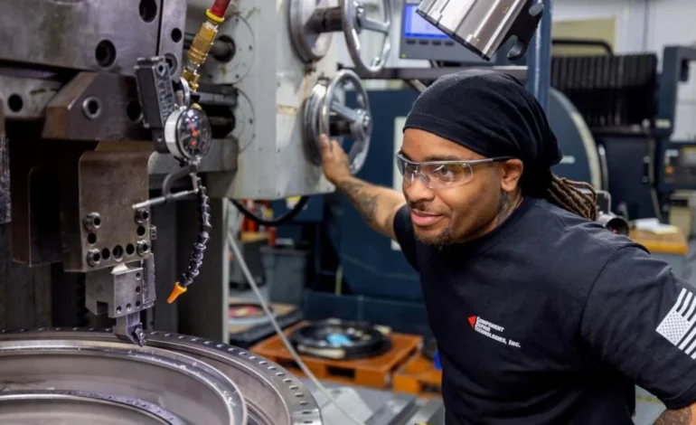 مرکز تعمیر قطعه در آمریکا