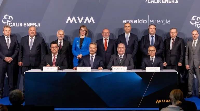 نیروگاه سیکل ترکیبی ۱۰۰۰ مگاواتی