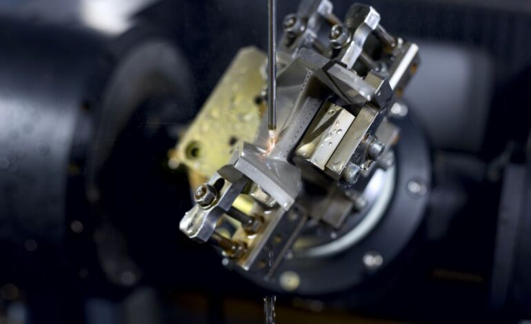 دستگاه لیزر فرسایش