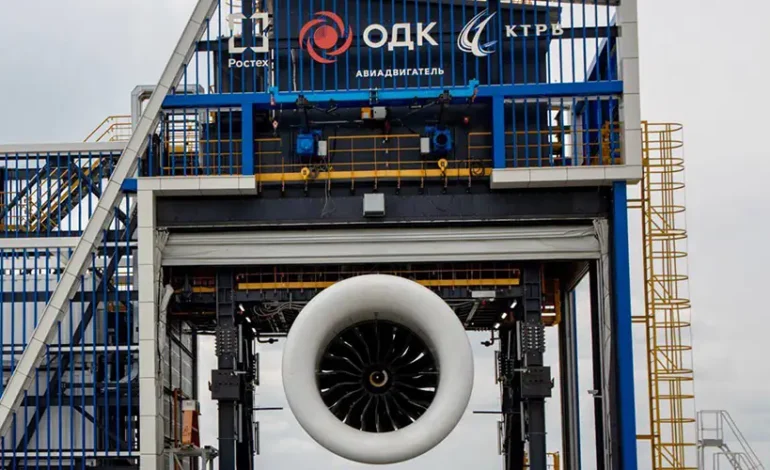 موتور توربوفن سنگین